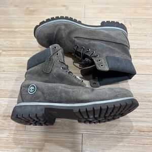 Vintage Timberland boots size 11